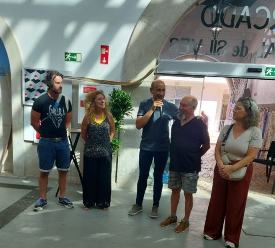 Inaugurada exposição de pintura de Luís Manuel Vieira